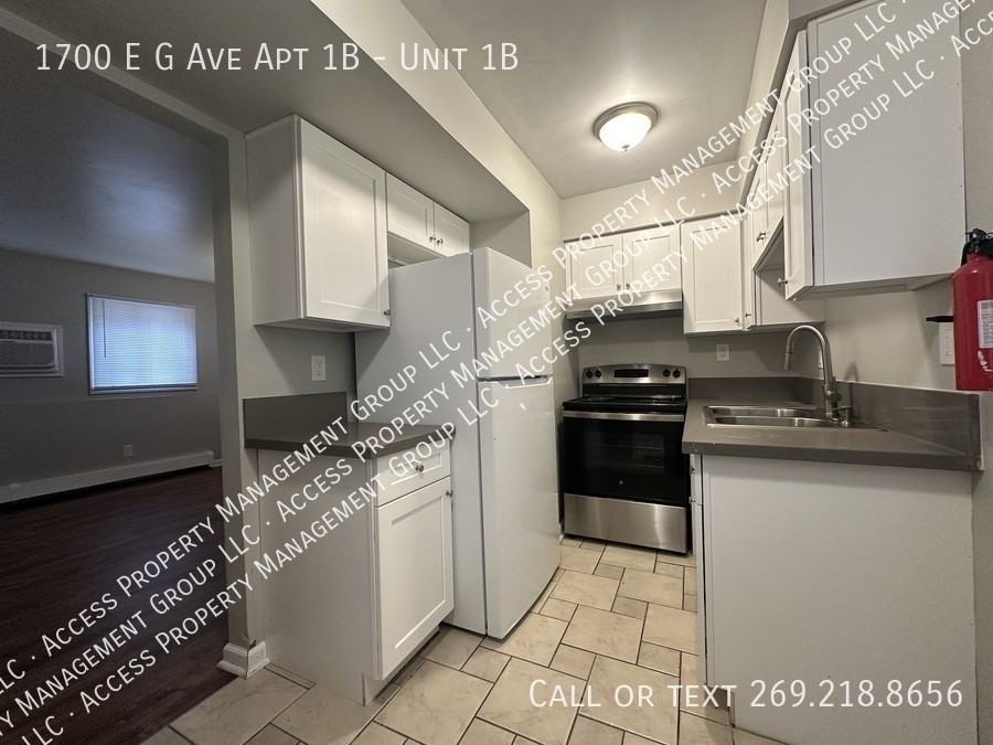 1700 E G Ave Apt 1b #1B - Photo 4 of 10