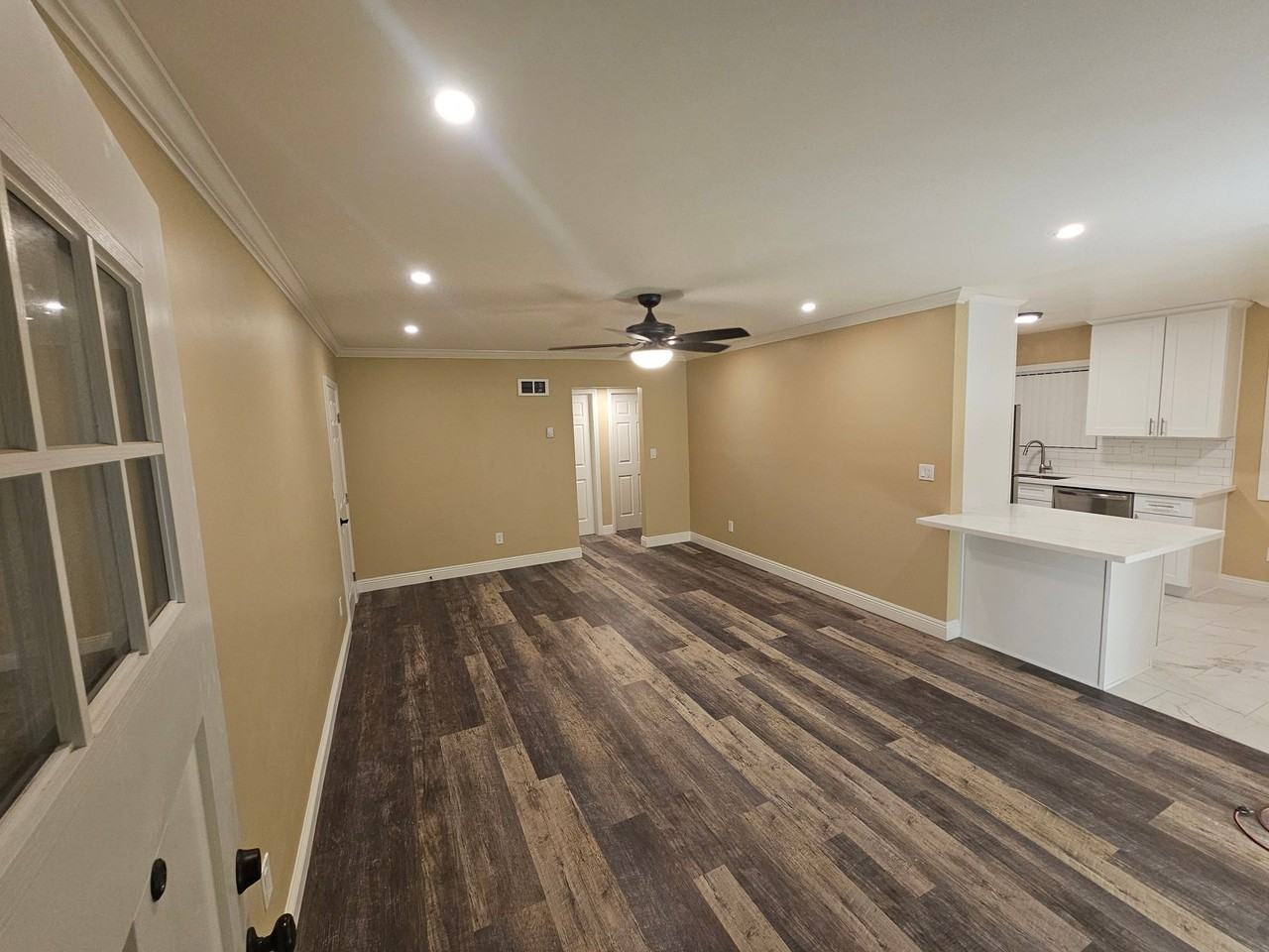 1403 Hermes Ave #C - Photo 7 of 36