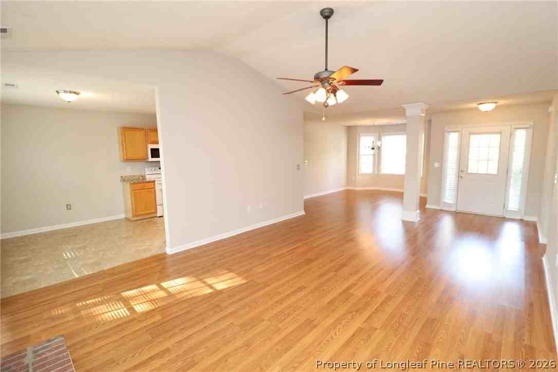 305 Firefly Rd - Photo 6 of 27