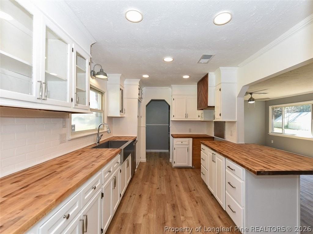 439 Mcnatt St - Photo 3 of 20