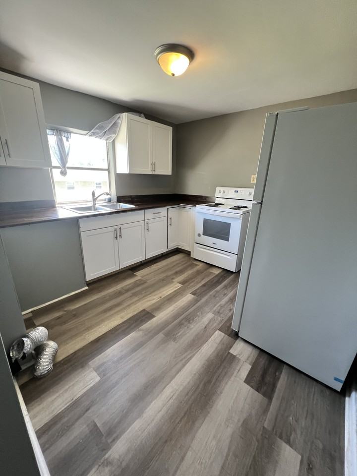 722 Snow St #1 - Photo 6 of 6