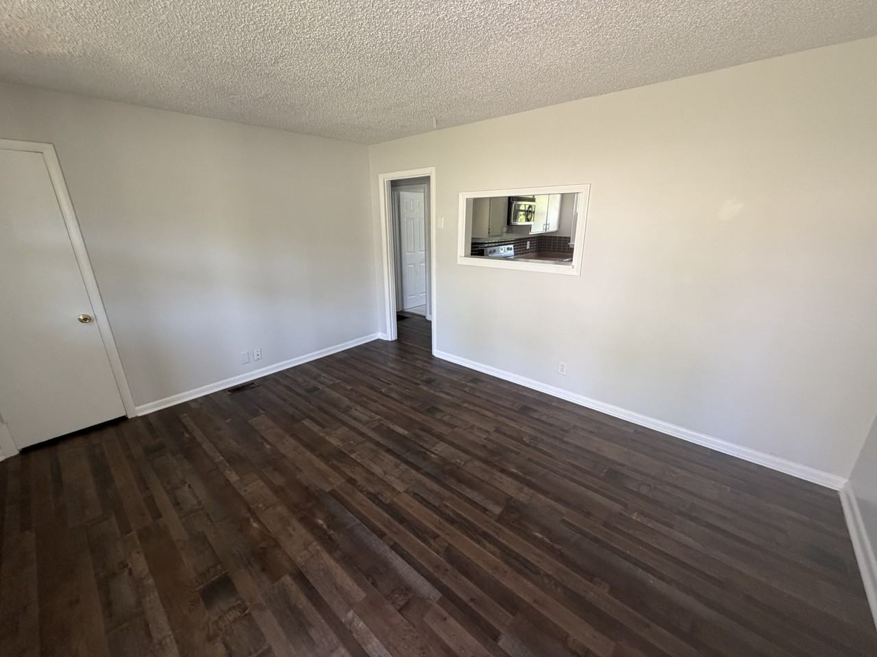 165 Vulco Dr #B - Photo 2 of 7