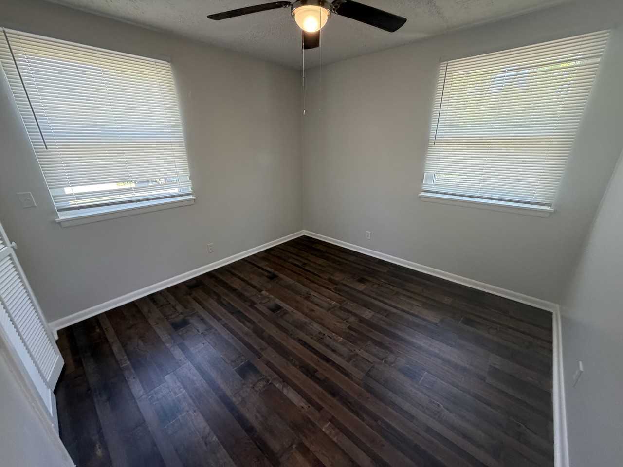 165 Vulco Dr #B - Photo 5 of 7