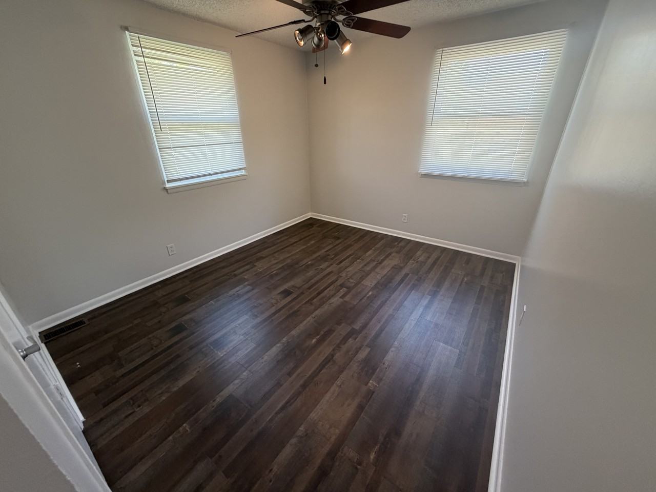 165 Vulco Dr #B - Photo 6 of 7