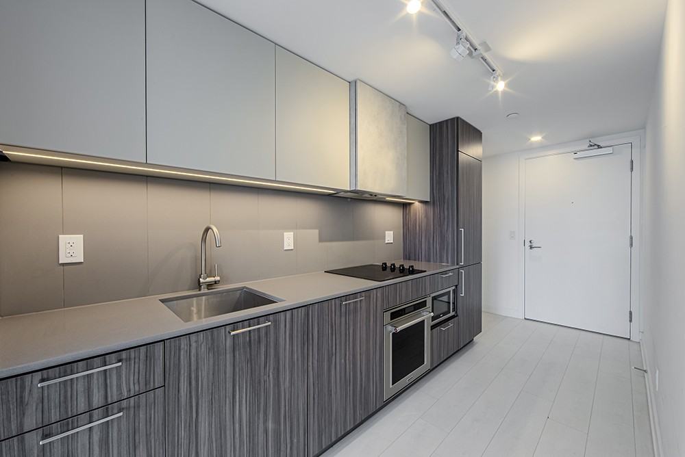 19 Zen #1801 - Photo 3 of 26