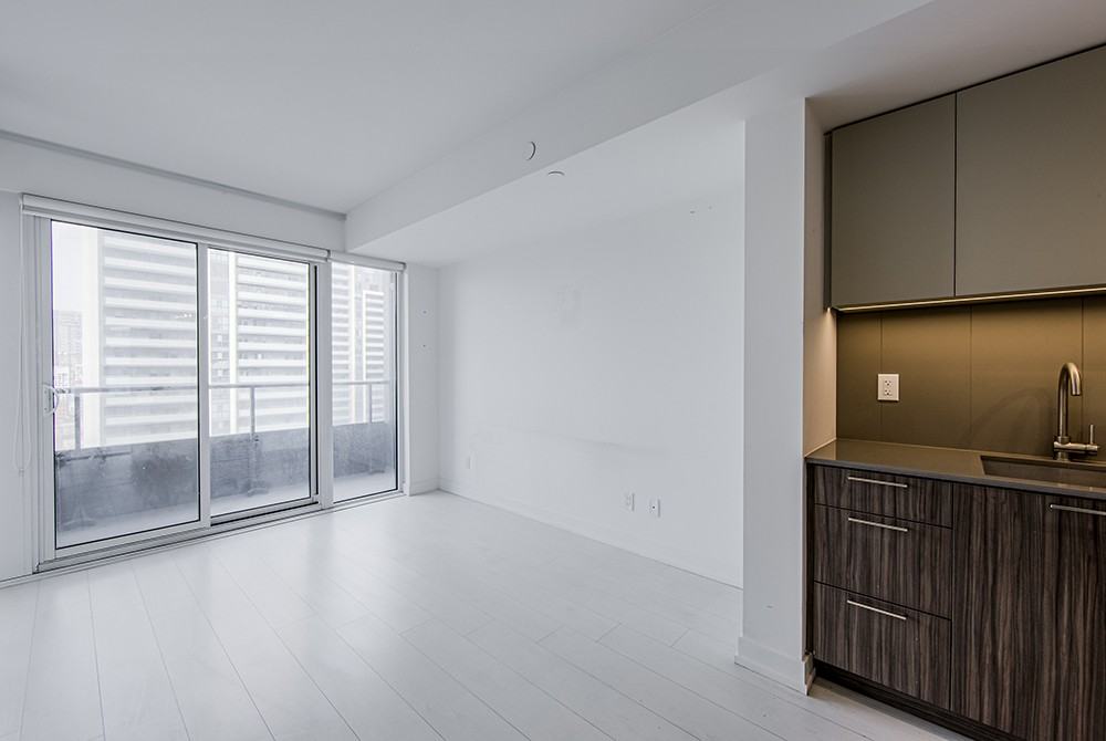 19 Zen #1801 - Photo 6 of 26