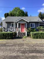 featured image of 868 Nw 6th St #1