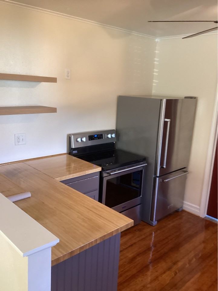 868 Nw 6th St #1 - Photo 5 of 23