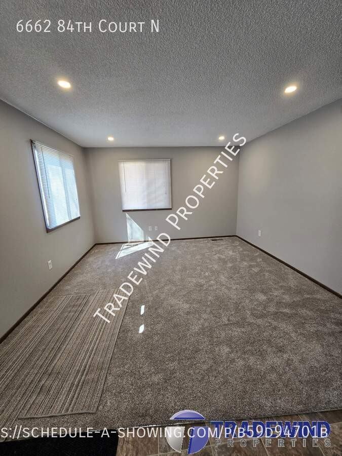 6662 84th Ct N - Photo 7 of 19