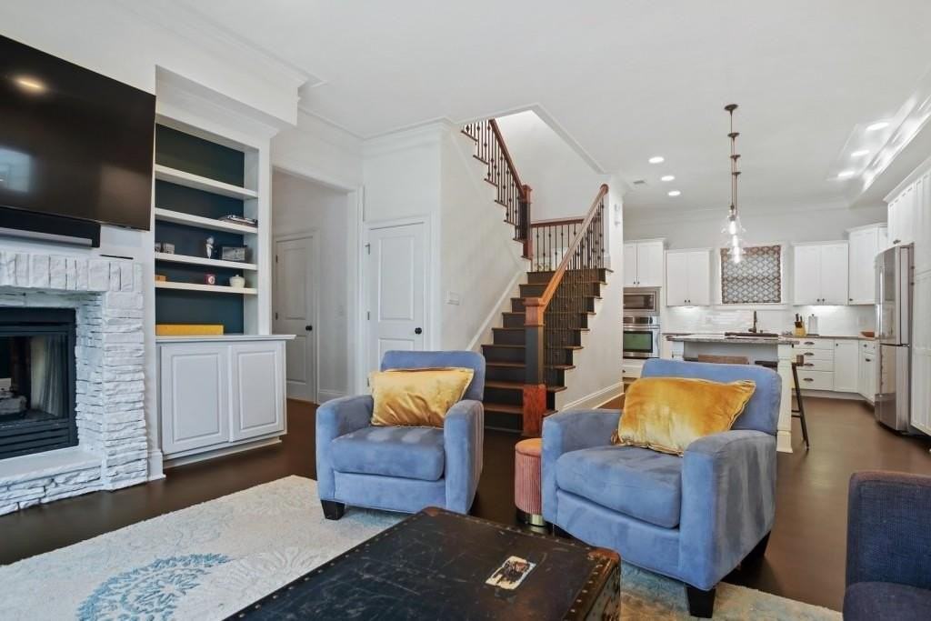 175 Sampson St Ne - Photo 4 of 25