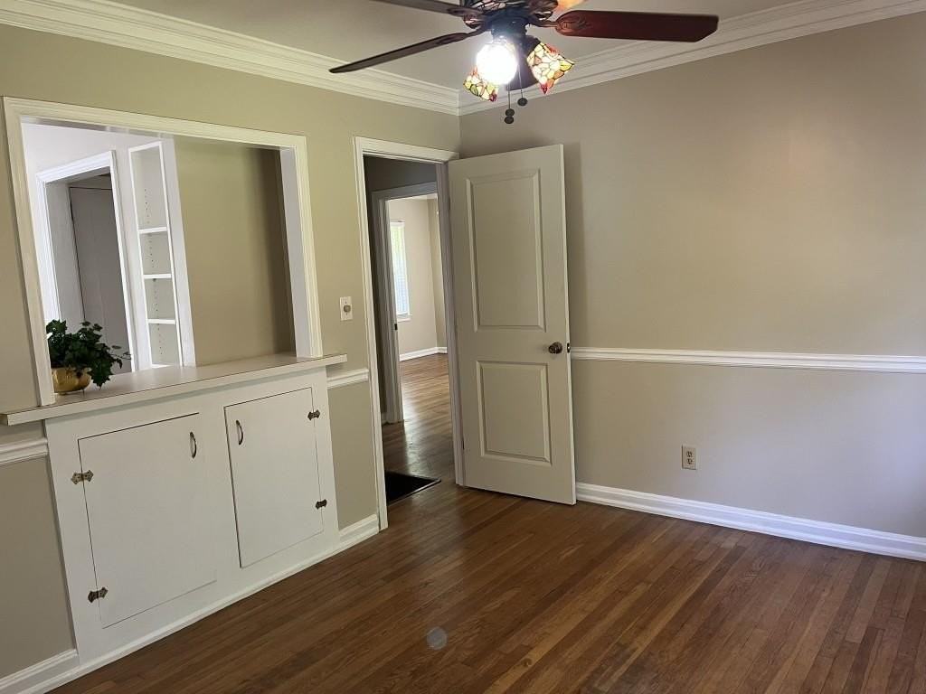 549 Alpine Way - Photo 7 of 25