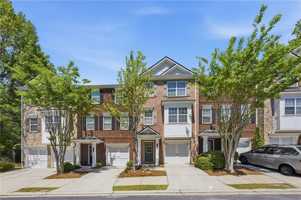featured image of 2335 Meadow Peak Pt