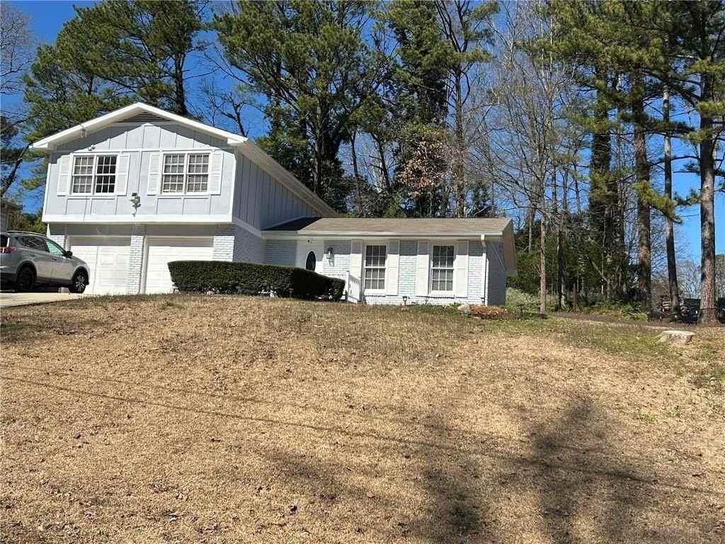 1455 Cedar Heights Dr - Photo 2 of 16