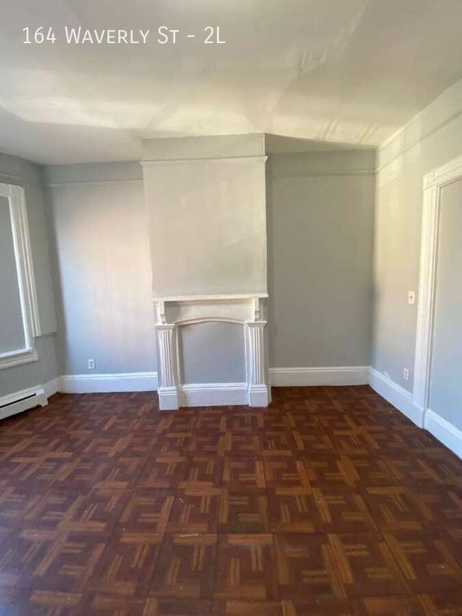 164 Waverly St #2L - Photo 3 of 5