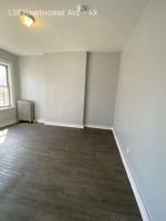 featured image of 138 Hawthorne Ave #4R