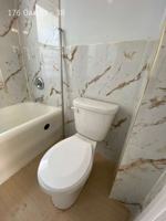 featured image of 176 Oak St #3R
