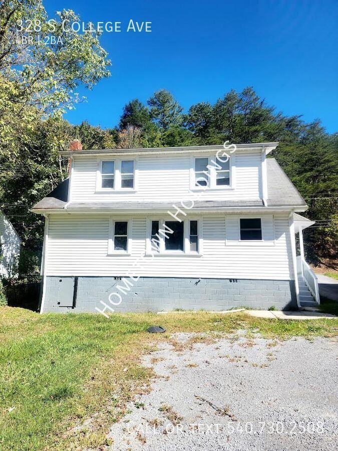 328 S College Ave - Photo 3 of 4