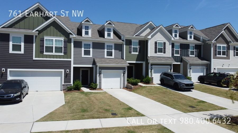 761 Earhart St - Photo 5 of 32