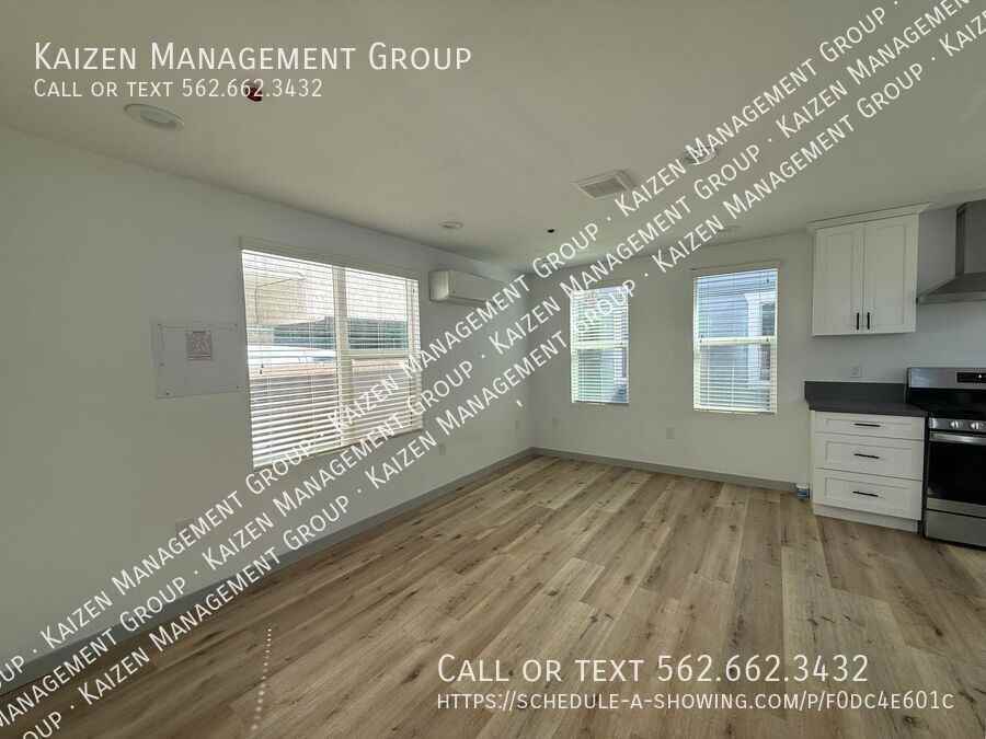 534 W 14th St #544 - Photo 3 of 14