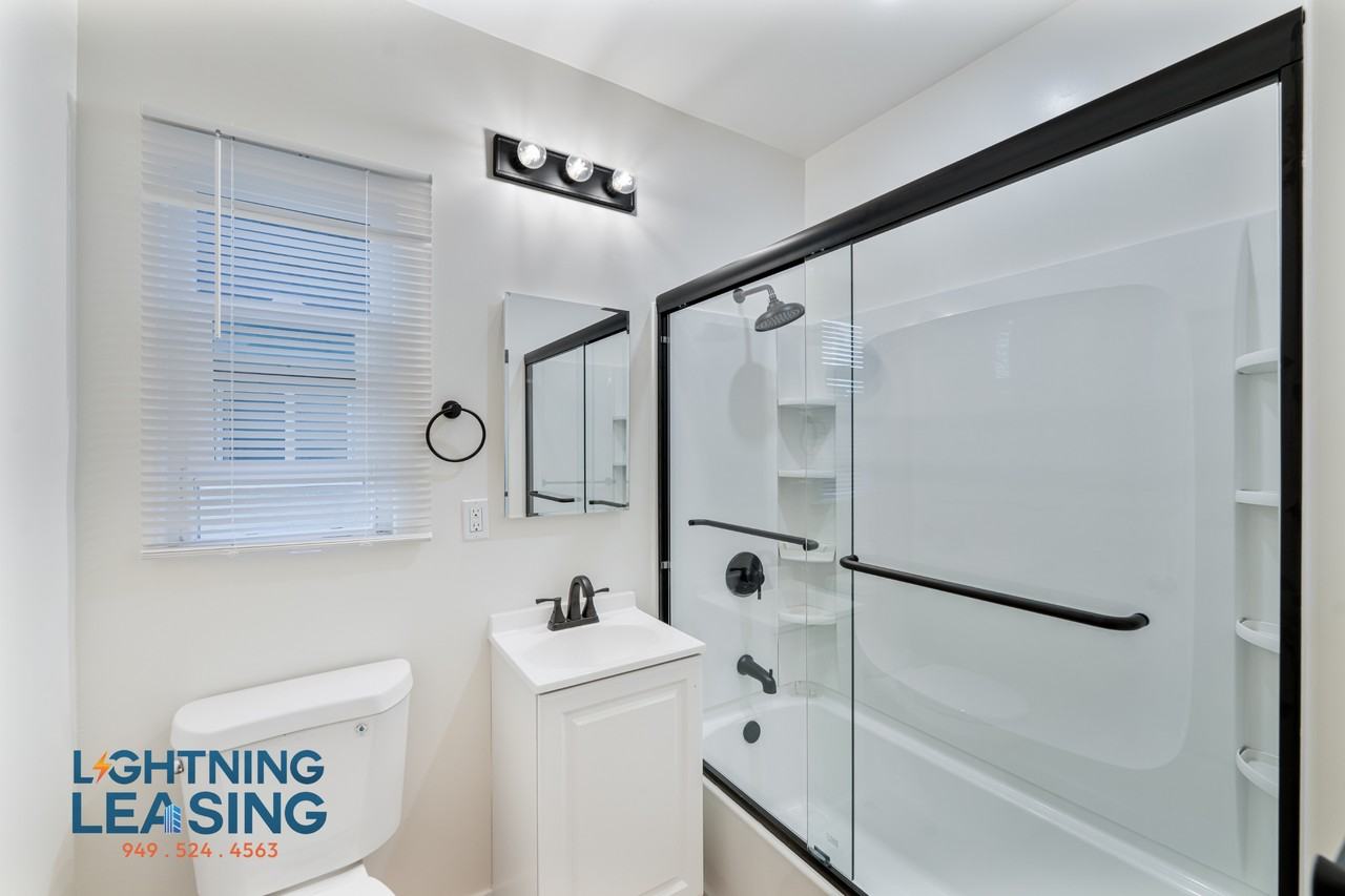 223 W Dryden St #223C - Photo 6 of 30