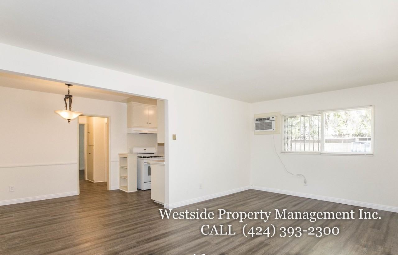 145 N La Peer Dr #4 - Photo 2 of 12