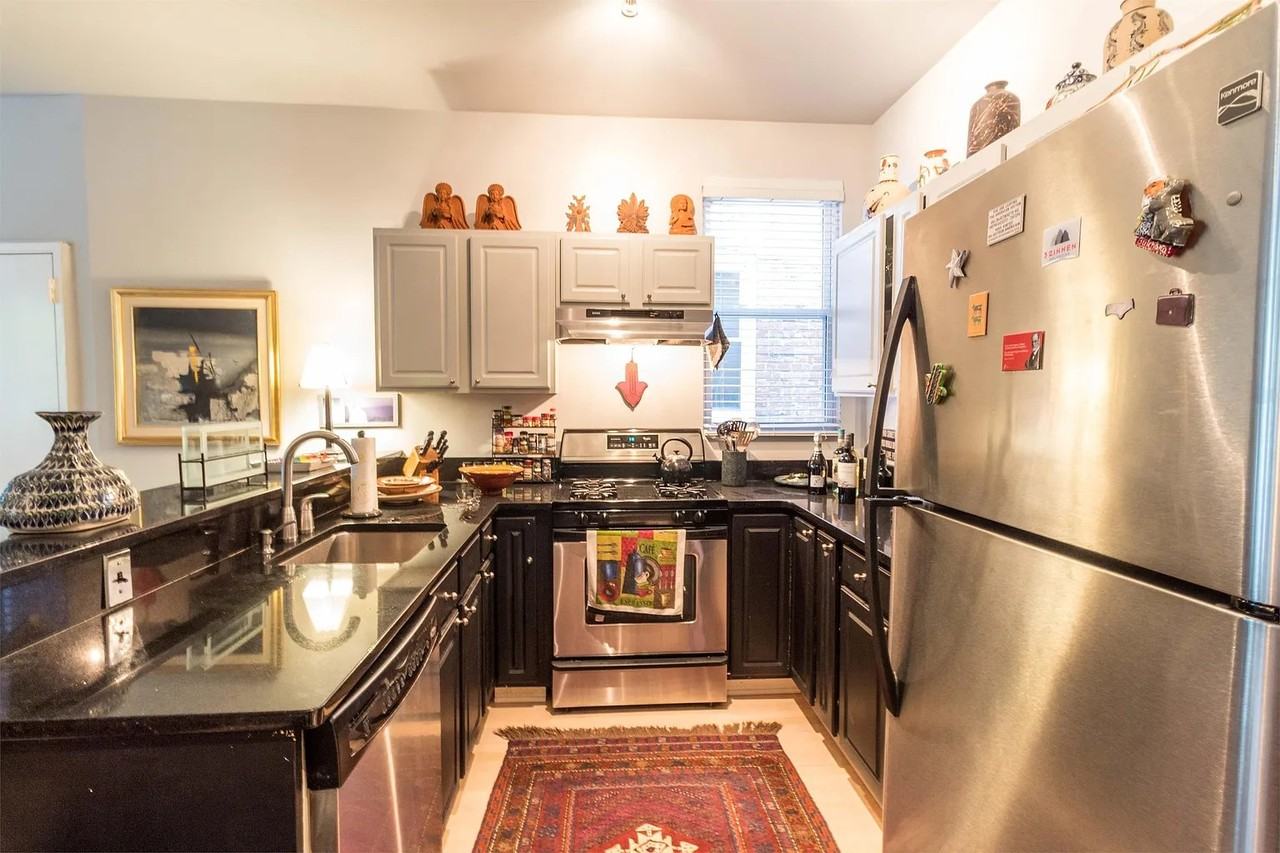 2025 13th St Nw #2 - Photo 5 of 16