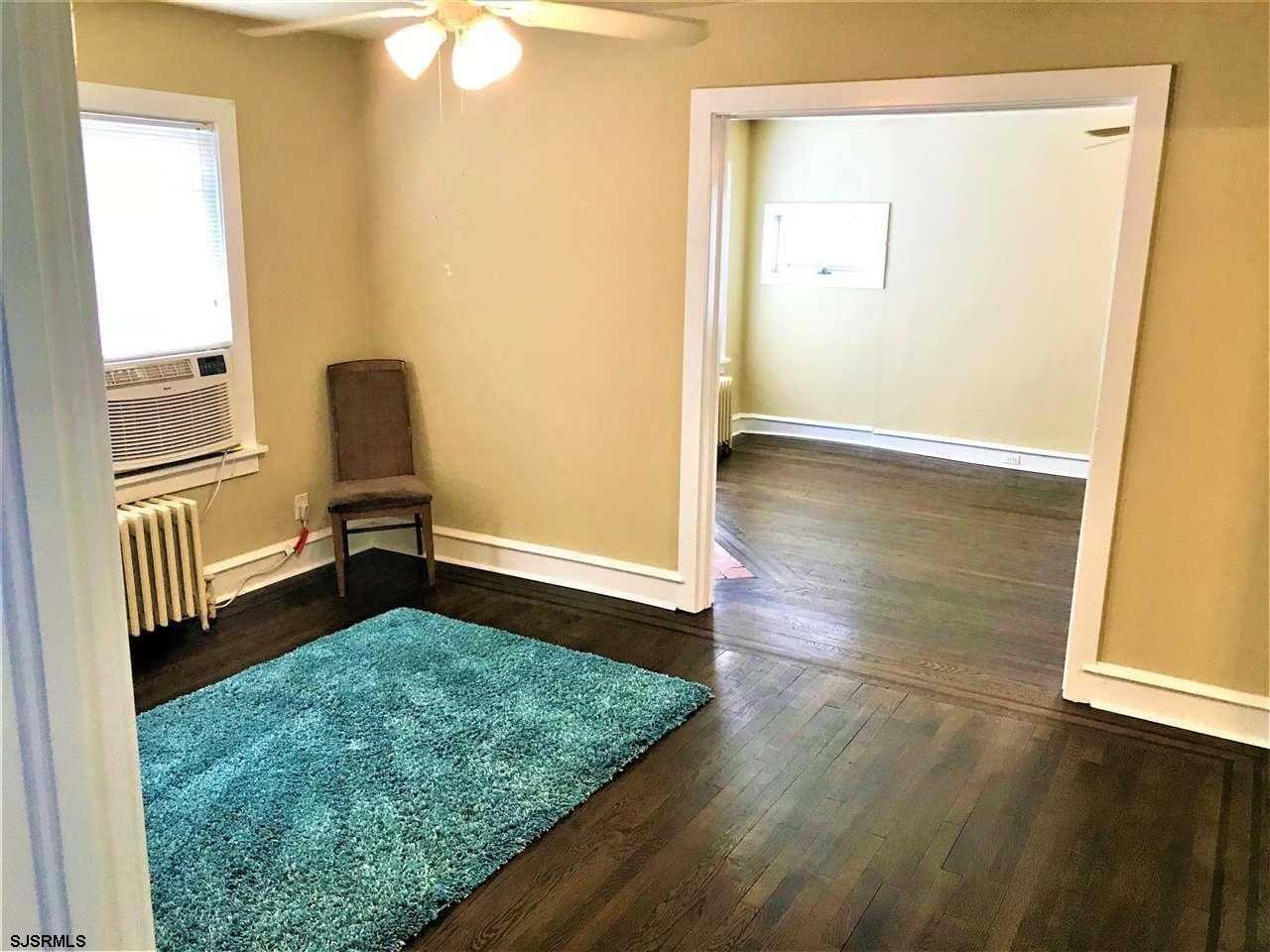 119 N Jasper Ave - Photo 6 of 12