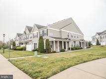 2105 Lexington Mews - Photo 1 of 1