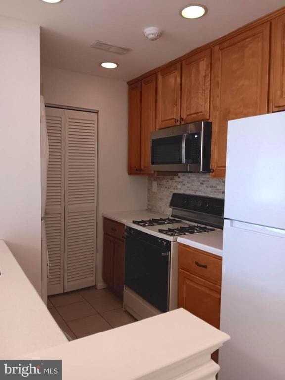 1606 Diamond Dr - Photo 6 of 13