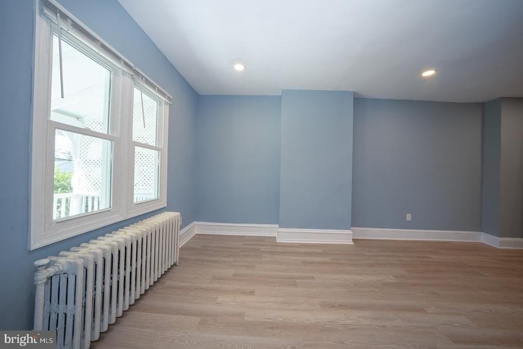 732 Buck Ln - Photo 5 of 38