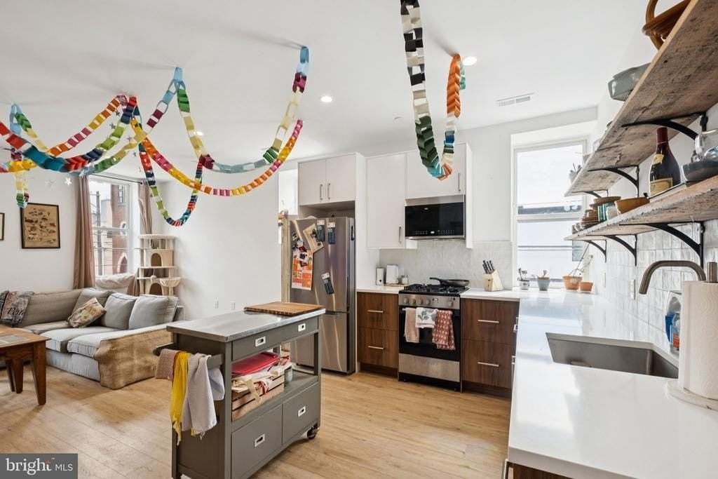 1254 S 18th St #1 - Photo 2 of 25