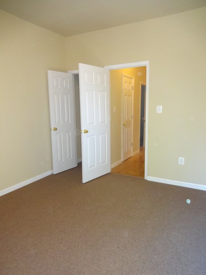 210 W Zeralda St #1 - Photo 6 of 10