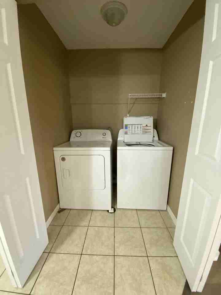 3 27th St #3-205 - Photo 4 of 20
