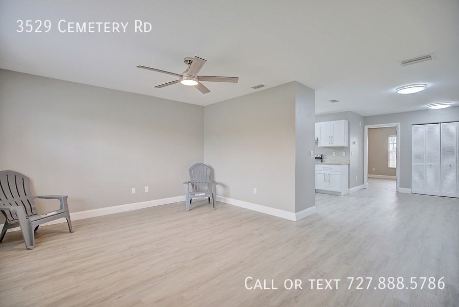 3529 Cemetery Rd - Photo 4 of 24