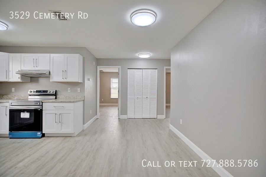 3529 Cemetery Rd - Photo 5 of 24