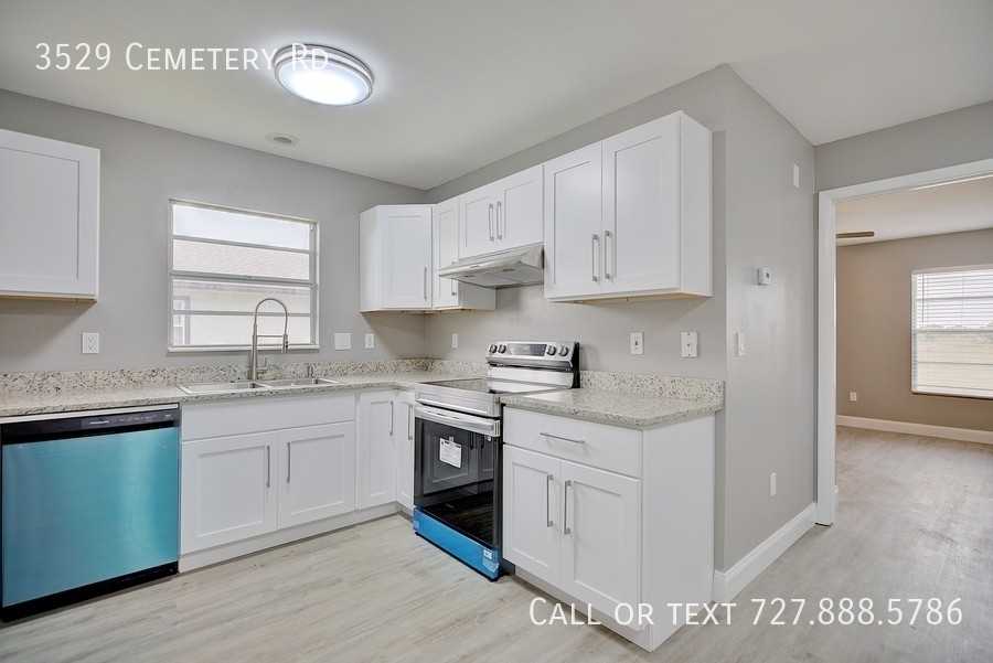 3529 Cemetery Rd - Photo 6 of 24