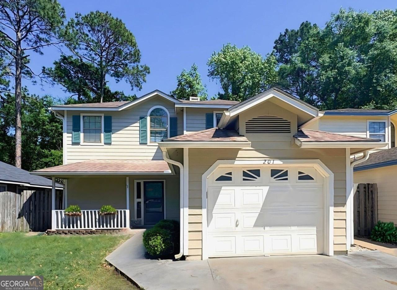 201 Millers Trace Dr - Photo 2 of 50