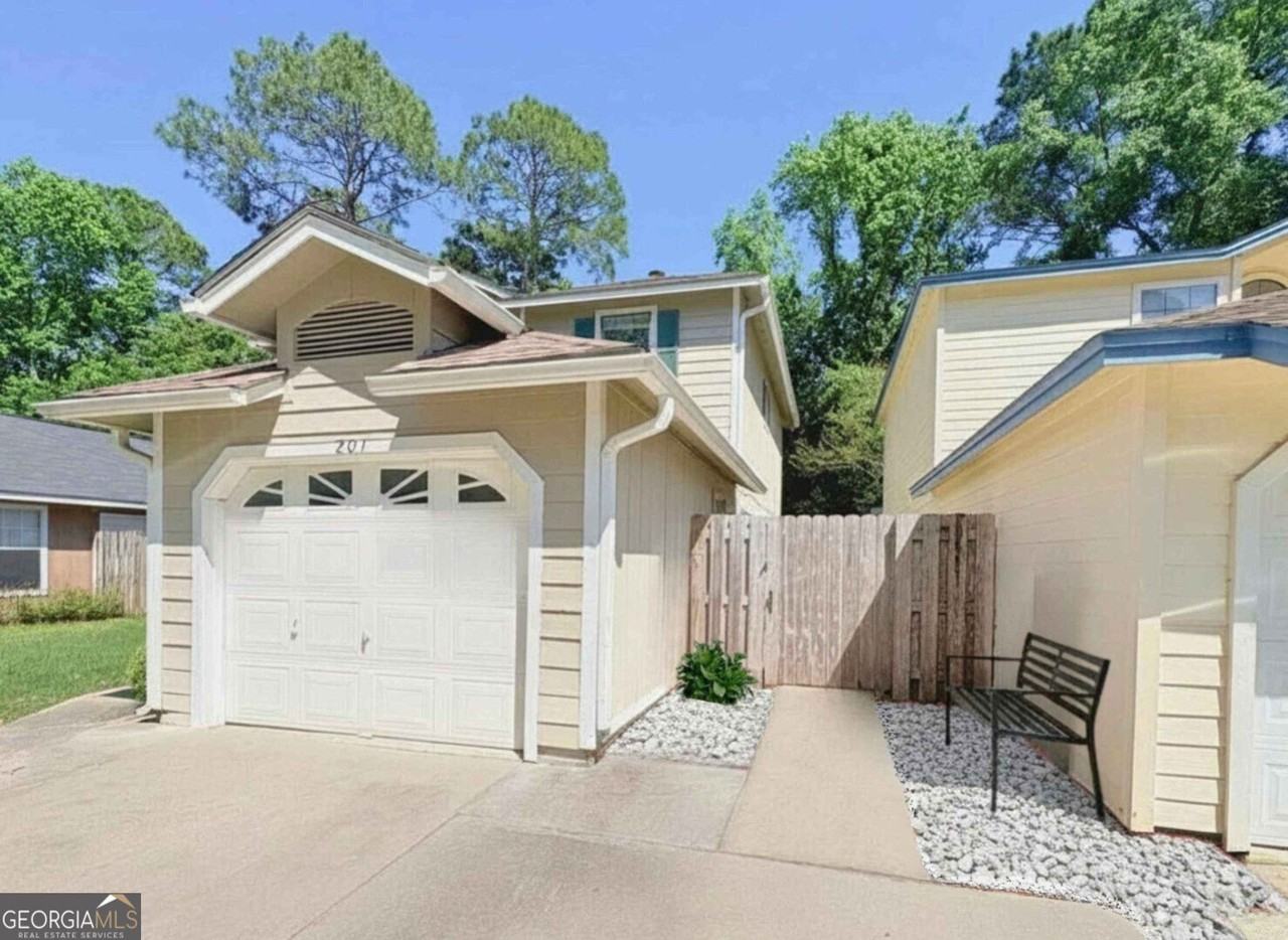 201 Millers Trace Dr - Photo 5 of 50