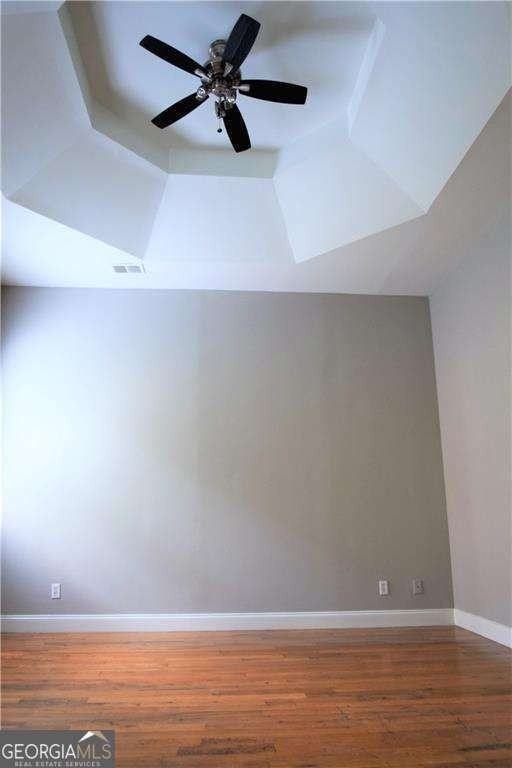 242 Dodd Ave Sw - Photo 7 of 18