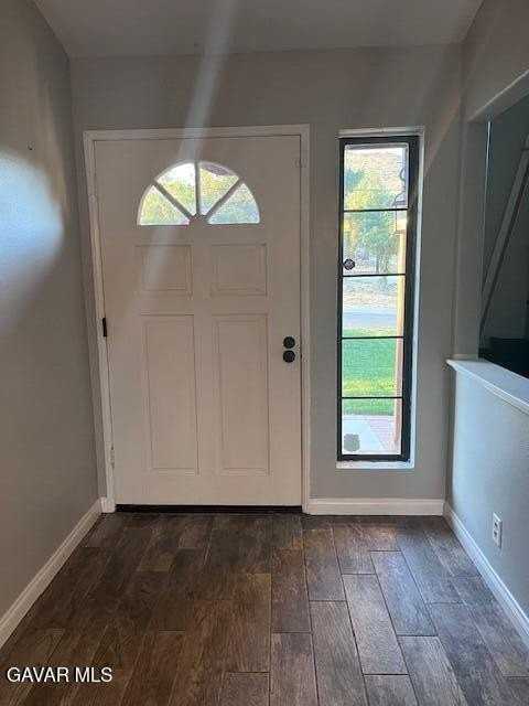 2640 Bridle Path Dr - Photo 2 of 25