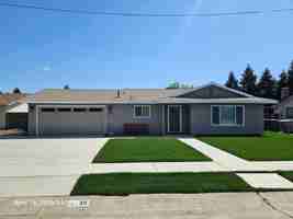 featured image of 2035 E Kern Ave