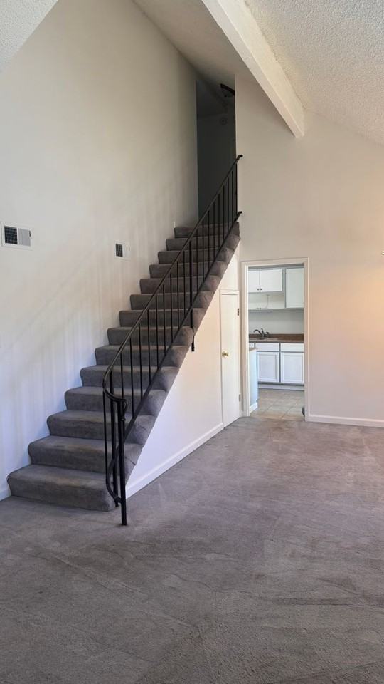 1772 Manchester Way - Photo 3 of 9