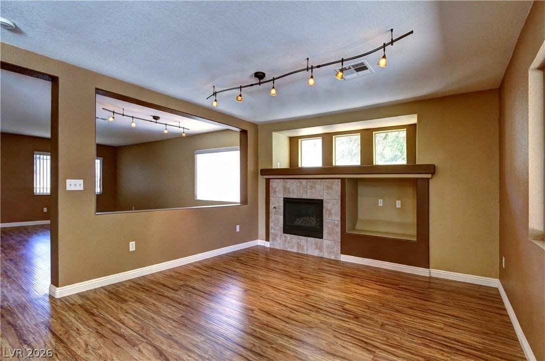 7545 Tumbling St - Photo 6 of 25