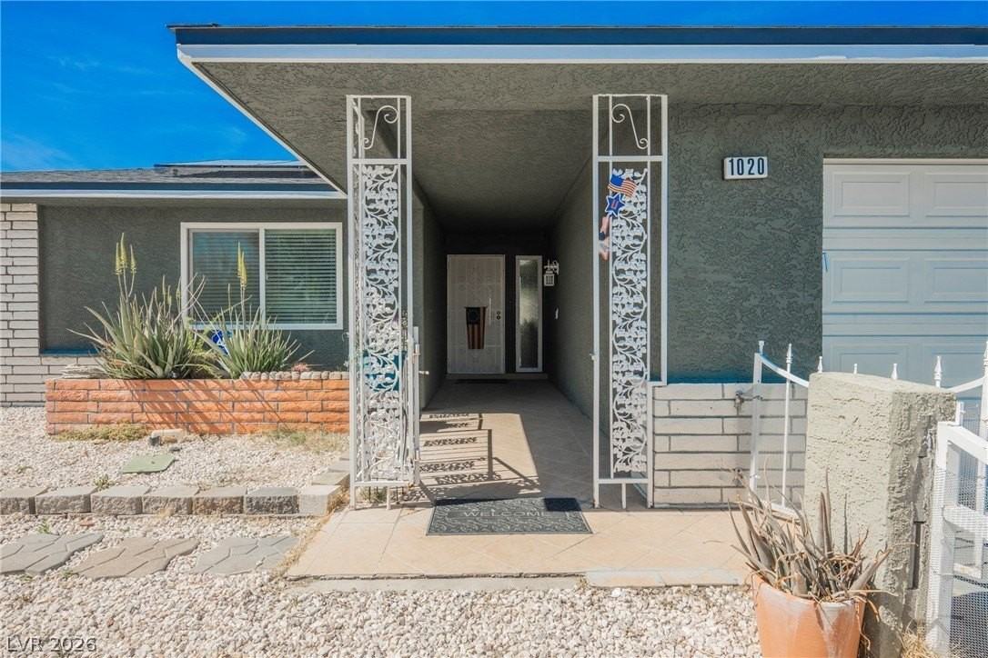 1020 Alan Shepard St - Photo 5 of 36