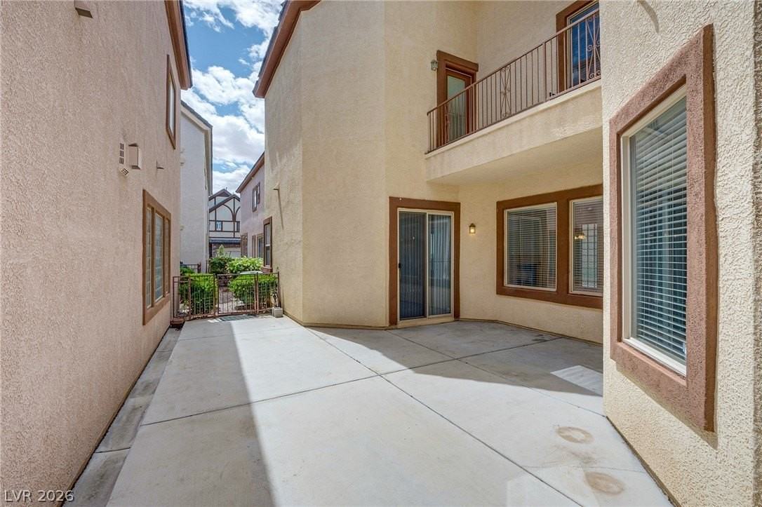 9221 Whitekirk Pl - Photo 6 of 21