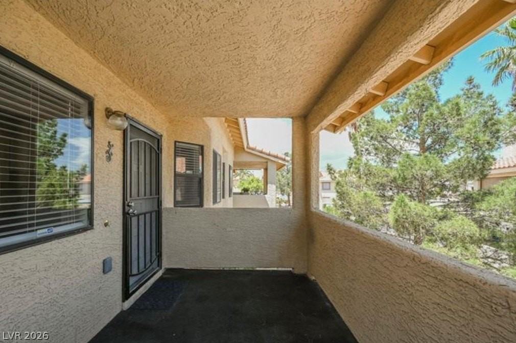 1205 N Buffalo Dr #202 - Photo 3 of 19