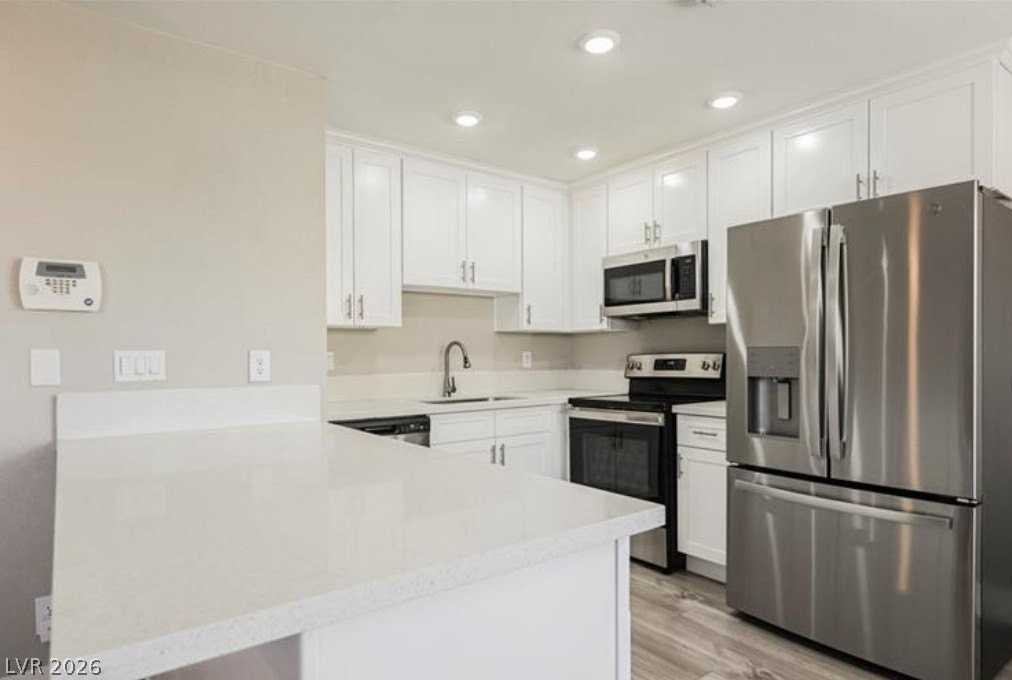 1205 N Buffalo Dr #202 - Photo 6 of 19