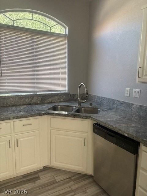 263 Summer Meadow St - Photo 5 of 28