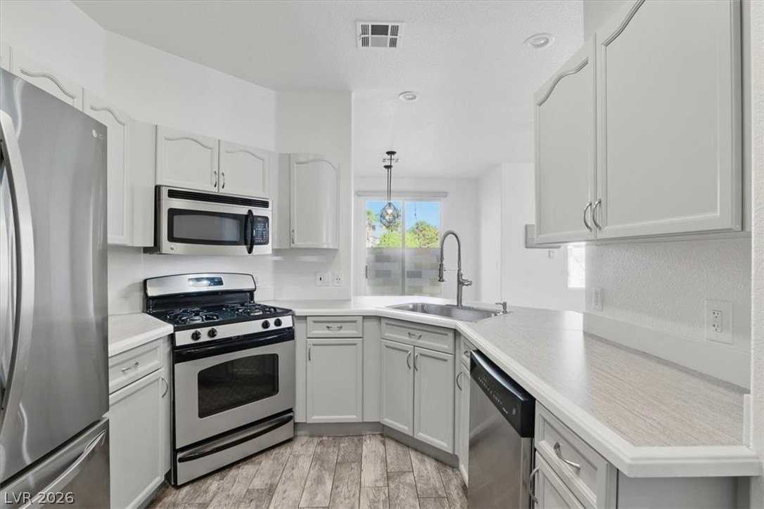 1193 Stormy Valley Rd - Photo 6 of 24