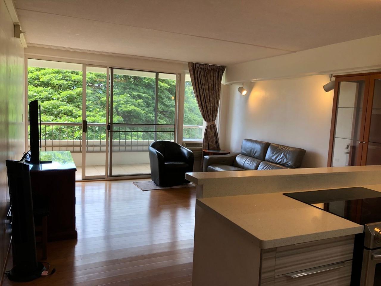 2333 Kapiolani Blvd #416 - Photo 3 of 19